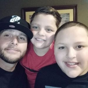 Meet your Posher, Aaron